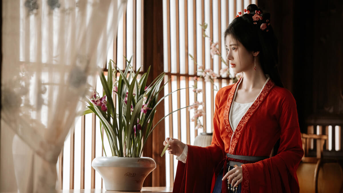 『花間令<かかんれい>~Lost in Love~』場面写真⑤
