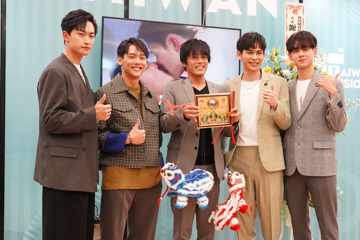 『STAY BY MY SIDE』の主演ホン・ウェイジョー（洪暐哲）＆ヤン・イーシュエン（楊懿軒）／『You Are Mine』の主演マオ・チーション（毛祁生）＆シャオ・ホン（蕭鴻）