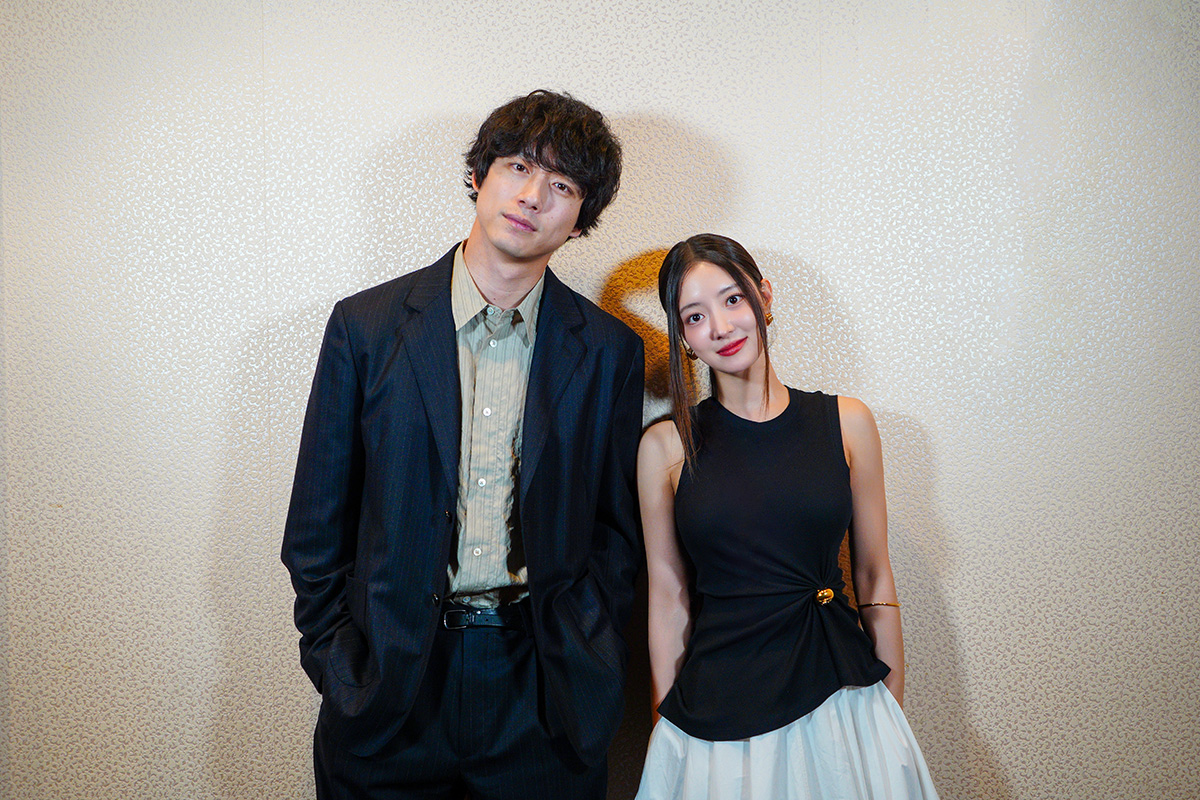坂口健太郎＆イ・セヨン